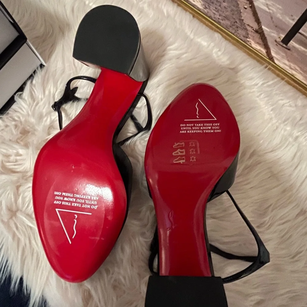 Christian Louboutin Black Patent Mary Jane Heels 39.5 - Picture 14 of 14